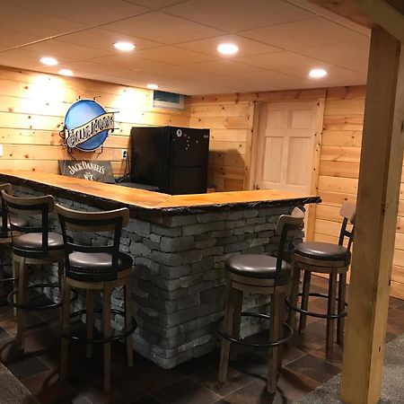 Rough Cut Lodge Gaines Екстер'єр фото