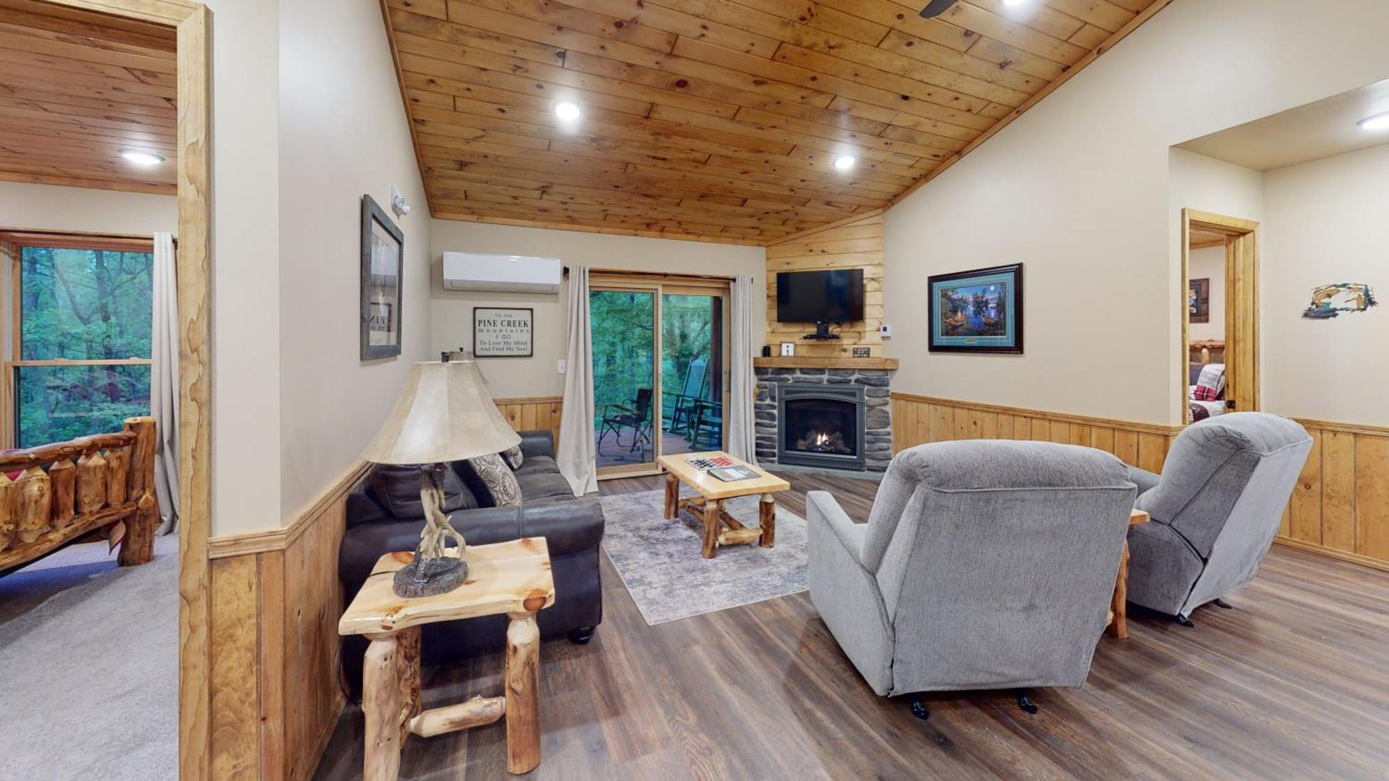 Rough Cut Lodge Gaines Екстер'єр фото