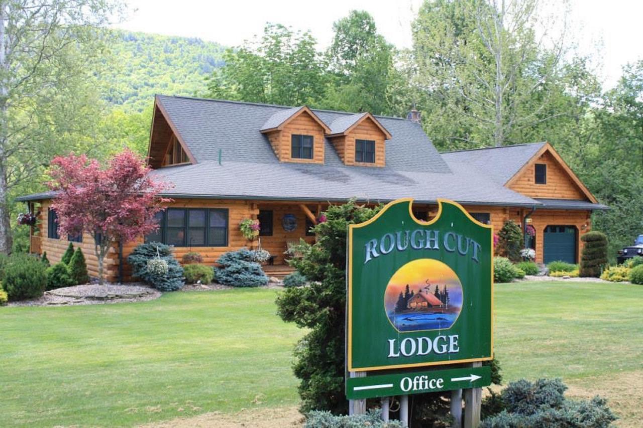 Rough Cut Lodge Gaines Екстер'єр фото